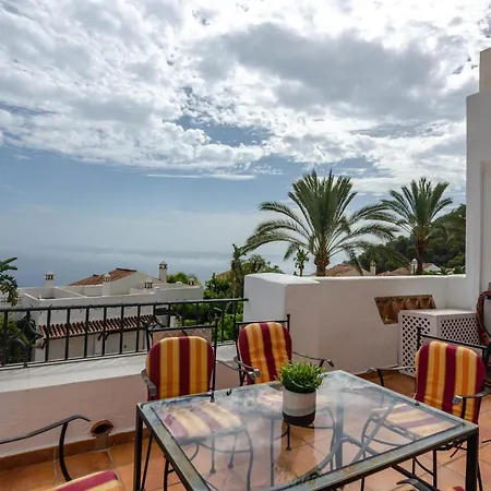 Panoramic Sea View Oasis Holiday home *